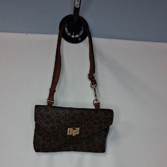 CALVIN KLEIN WAIST BAG FTL-04-303 - Picture 1 of 8